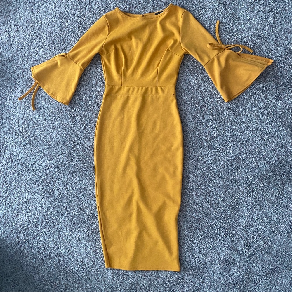 Yellow fitted mid length dress